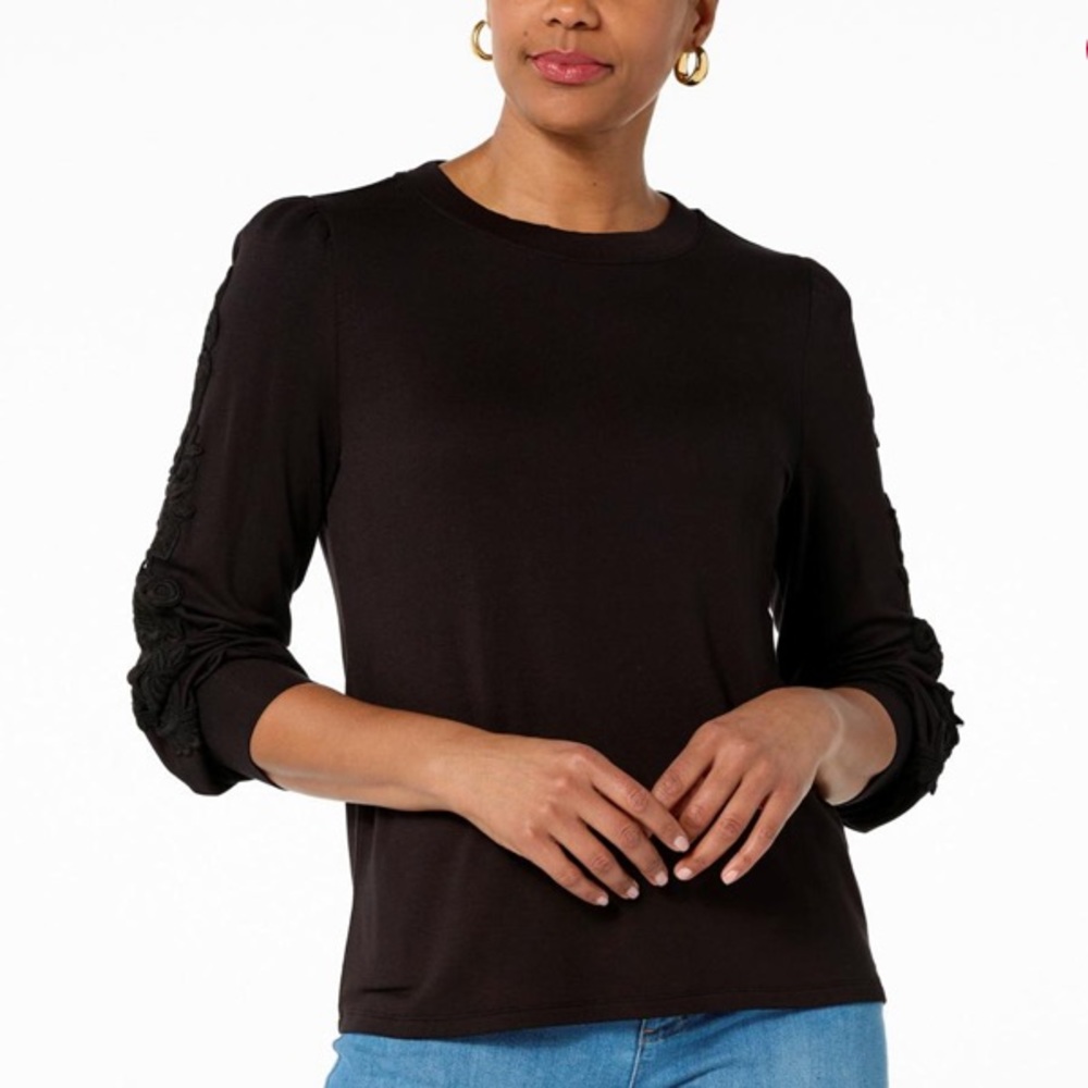 🌻 G by Giuliana Black Label SoSoft Lace Sweatshirt: Black